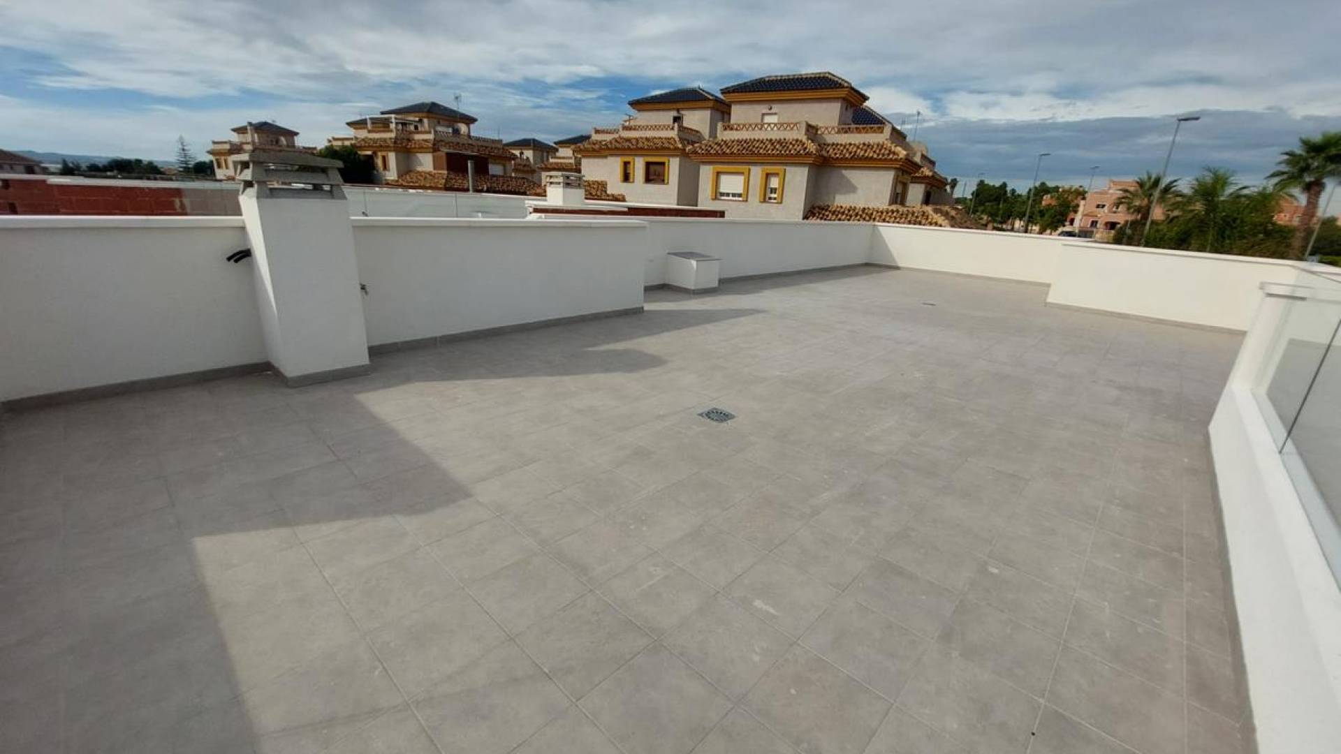 Nouvelle construction - Villa indépendante - Los Montesinos - La Herrada