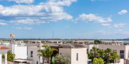 Nouvelle construction - Villa indépendante - Los Montesinos