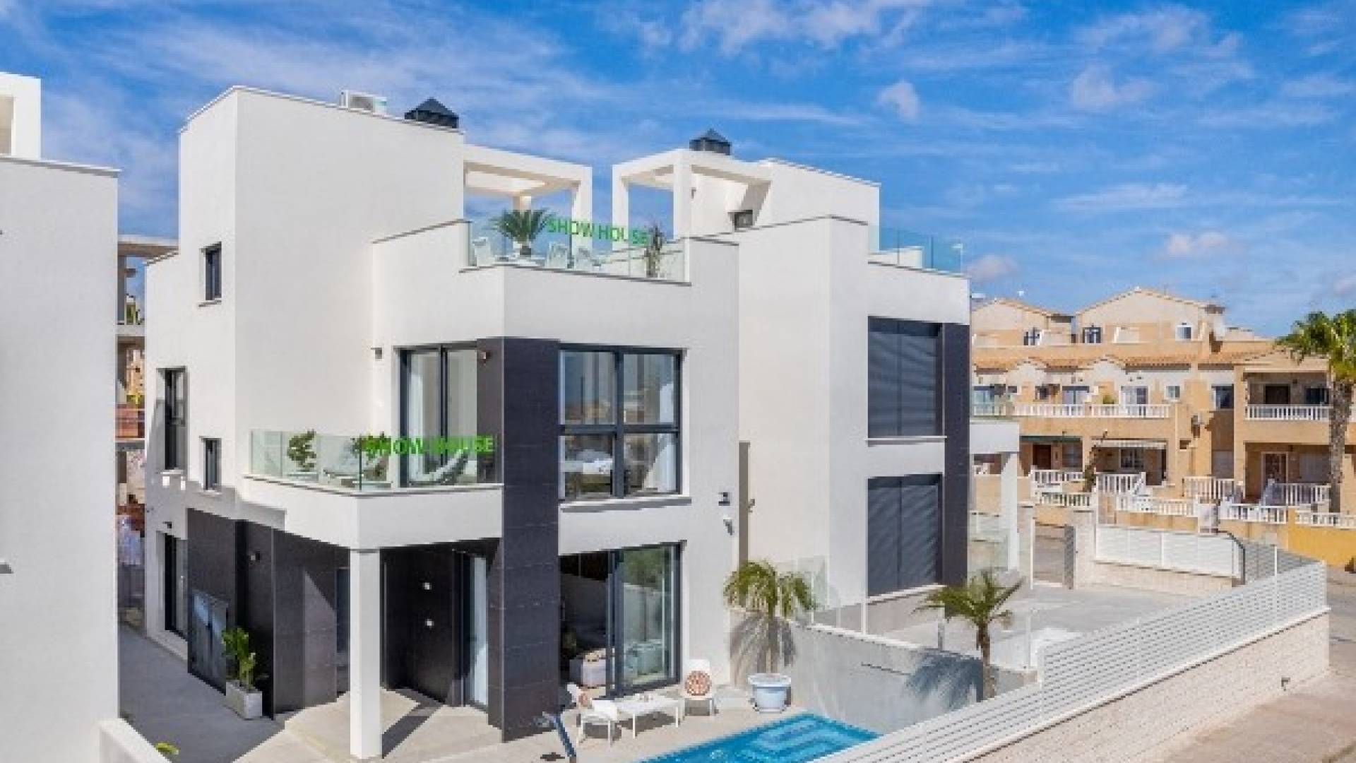 Nouvelle construction - Villa indépendante - Orihuela Costa - Punta Prima
