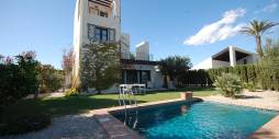 Nouvelle construction - Villa indépendante - Peraleja Golf