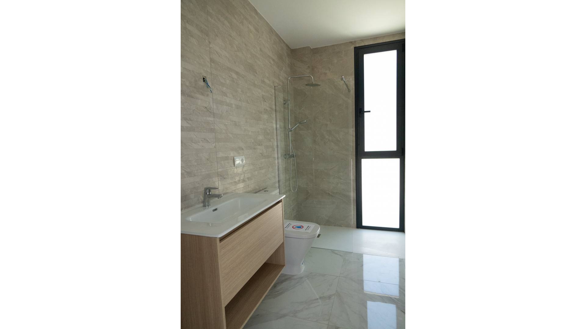 Nouvelle construction - Villa indépendante - Polop