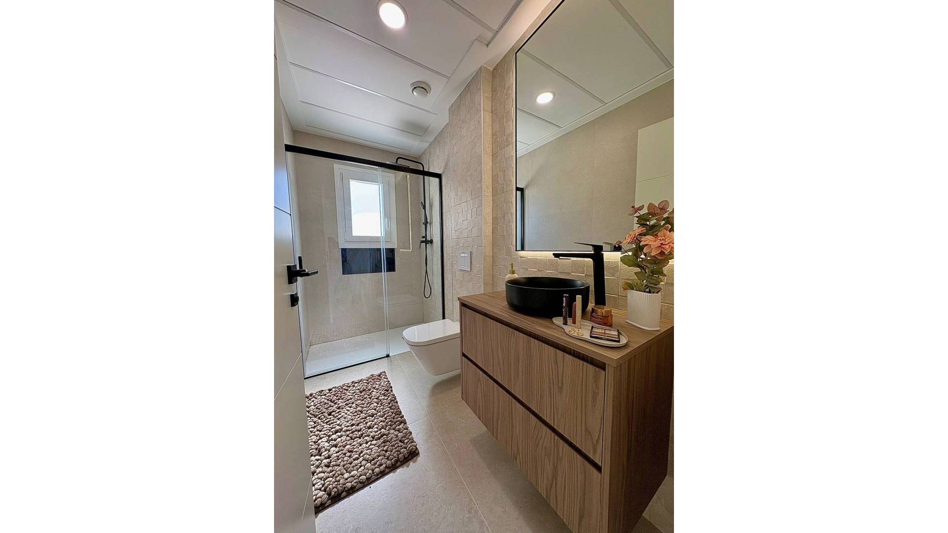 Nouvelle construction - Villa indépendante - Roldan