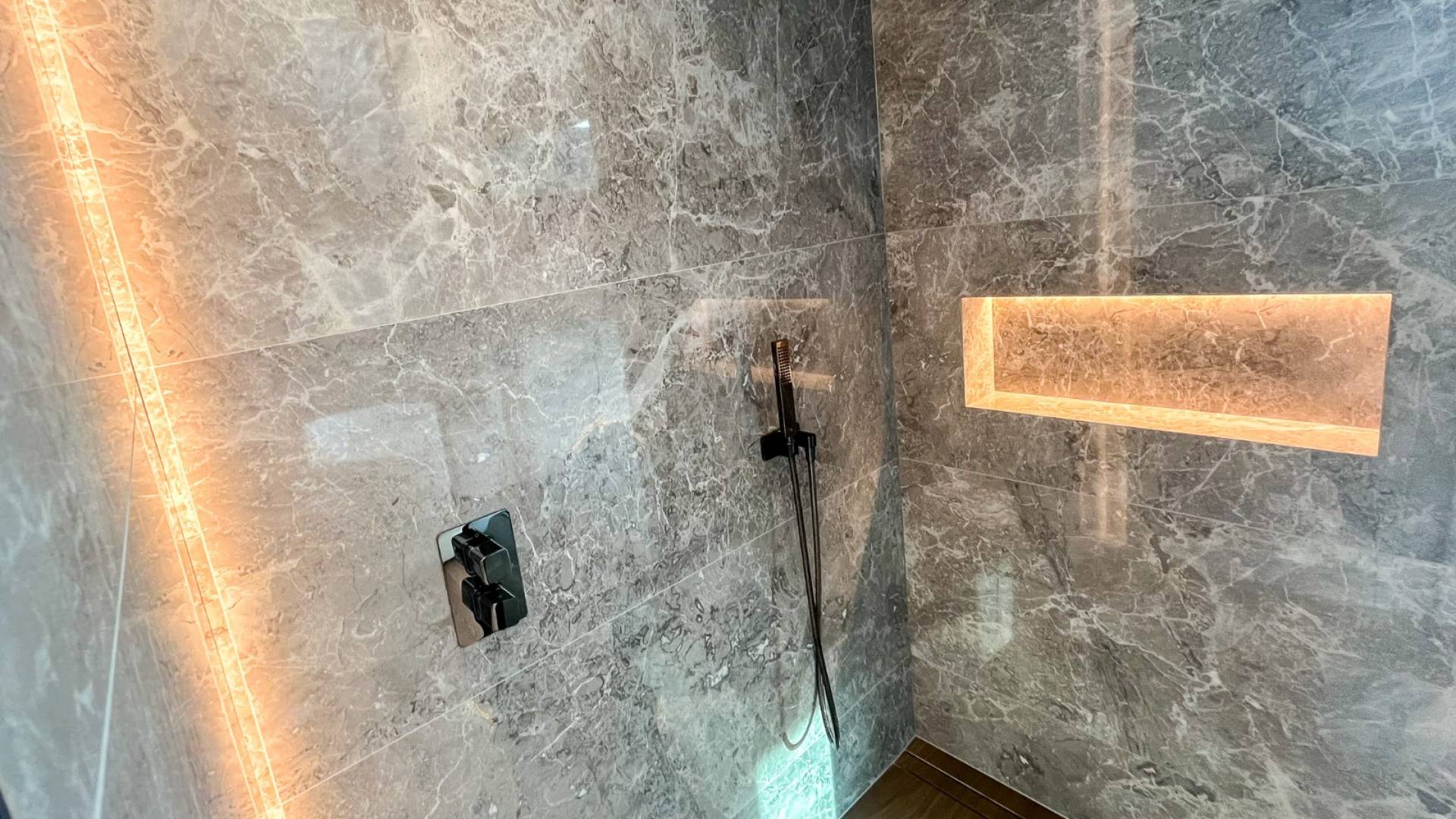 Nouvelle construction - Villa indépendante - San Miguel de Salinas - Las colinas golf and country club