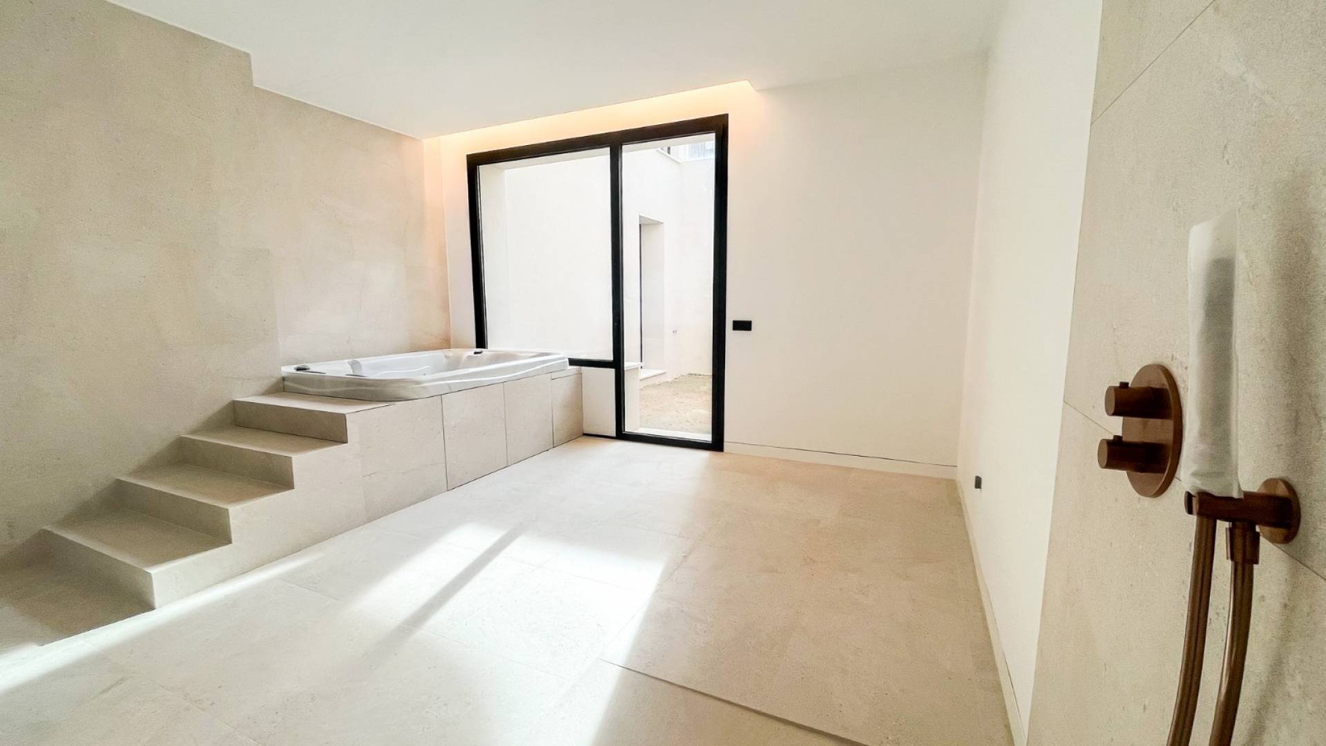 Nouvelle construction - Villa indépendante - San Miguel de Salinas - Las colinas golf and country club