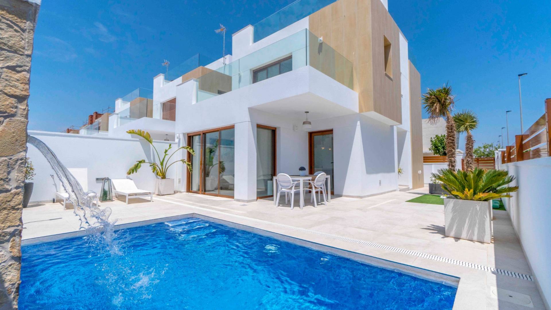 Nouvelle construction - Villa indépendante - Torre de la Horadada