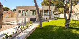 Nouvelle construction - Villa indépendante - Torrevieja - Los altos
