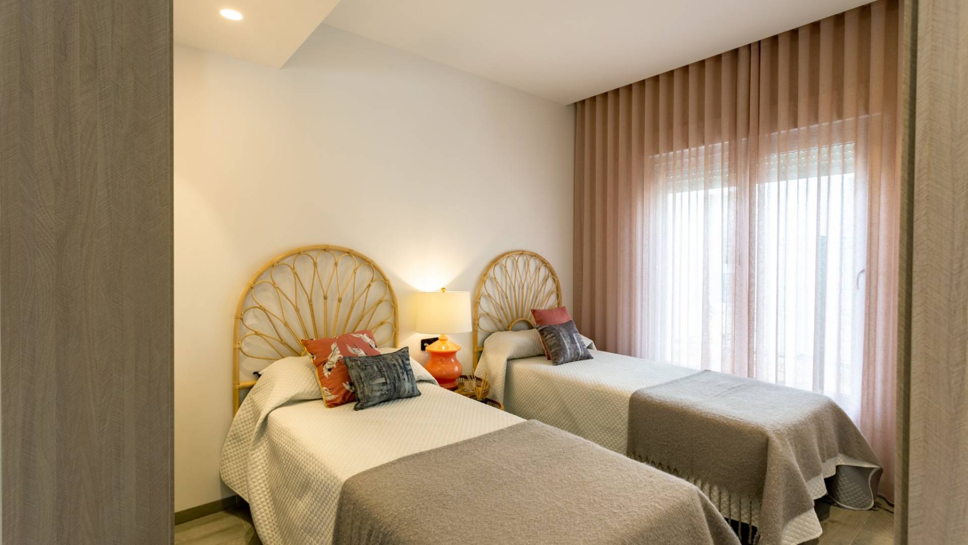 Nouvelle construction - Villa / Semi détaché - Algorfa