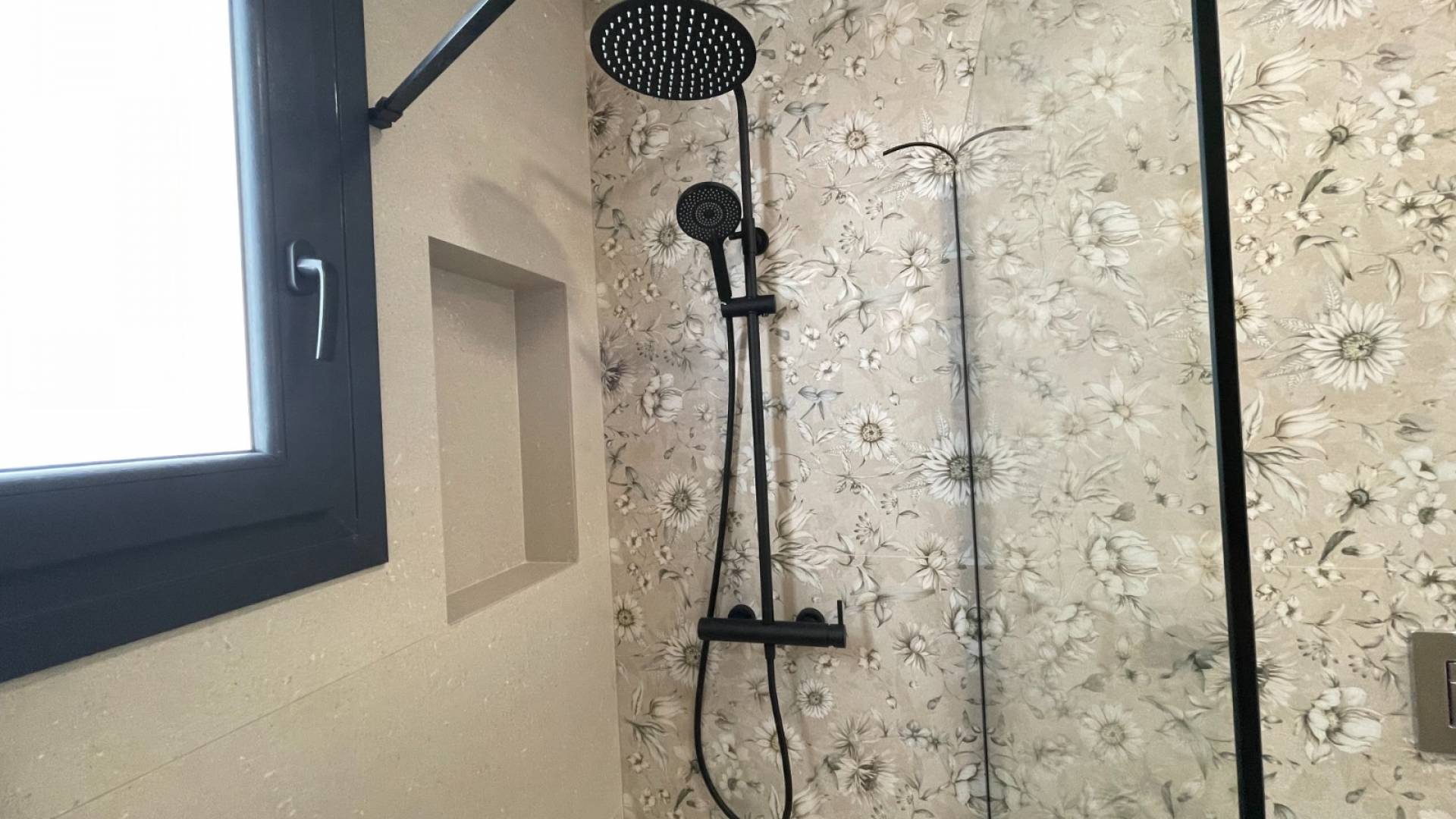 Nouvelle construction - Villa / Semi détaché - Almoradi - Las Heredades