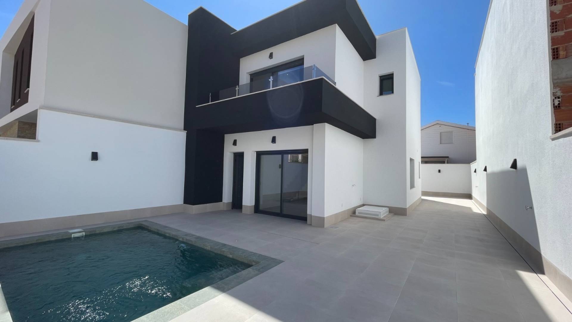 Nouvelle construction - Villa / Semi détaché - Almoradi - Las Heredades