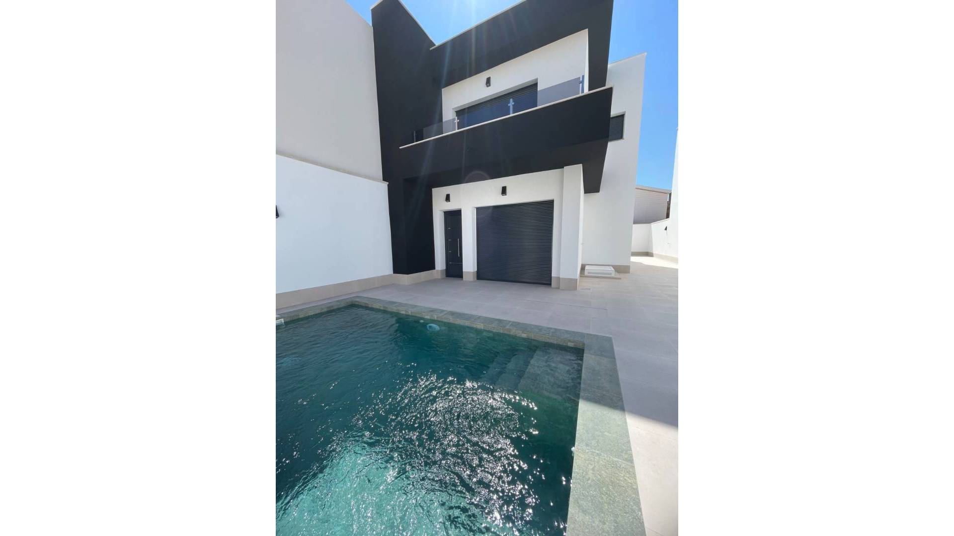 Nouvelle construction - Villa / Semi détaché - Almoradi - Las Heredades