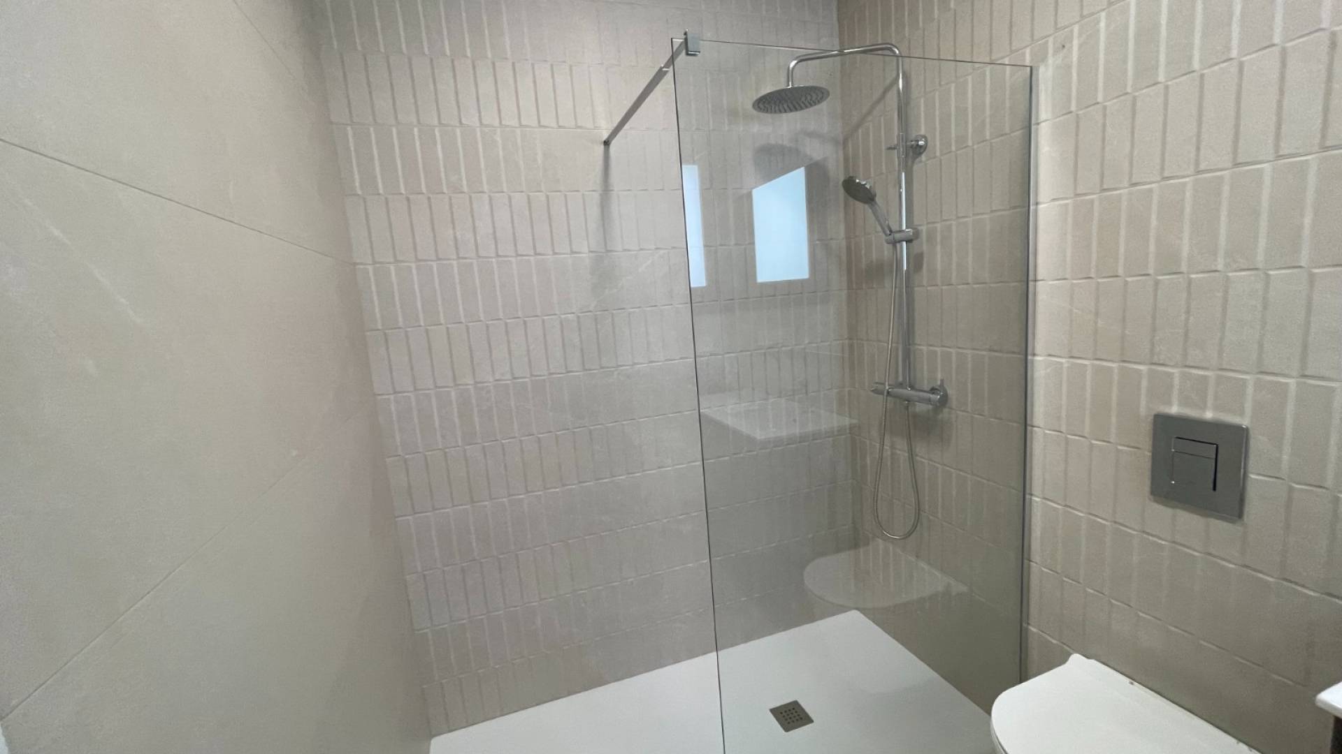 Nouvelle construction - Villa / Semi détaché - Almoradi - Las Heredades