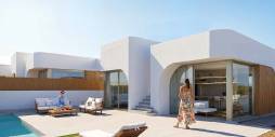 Nouvelle construction - Villa / Semi détaché - Los Alcazares