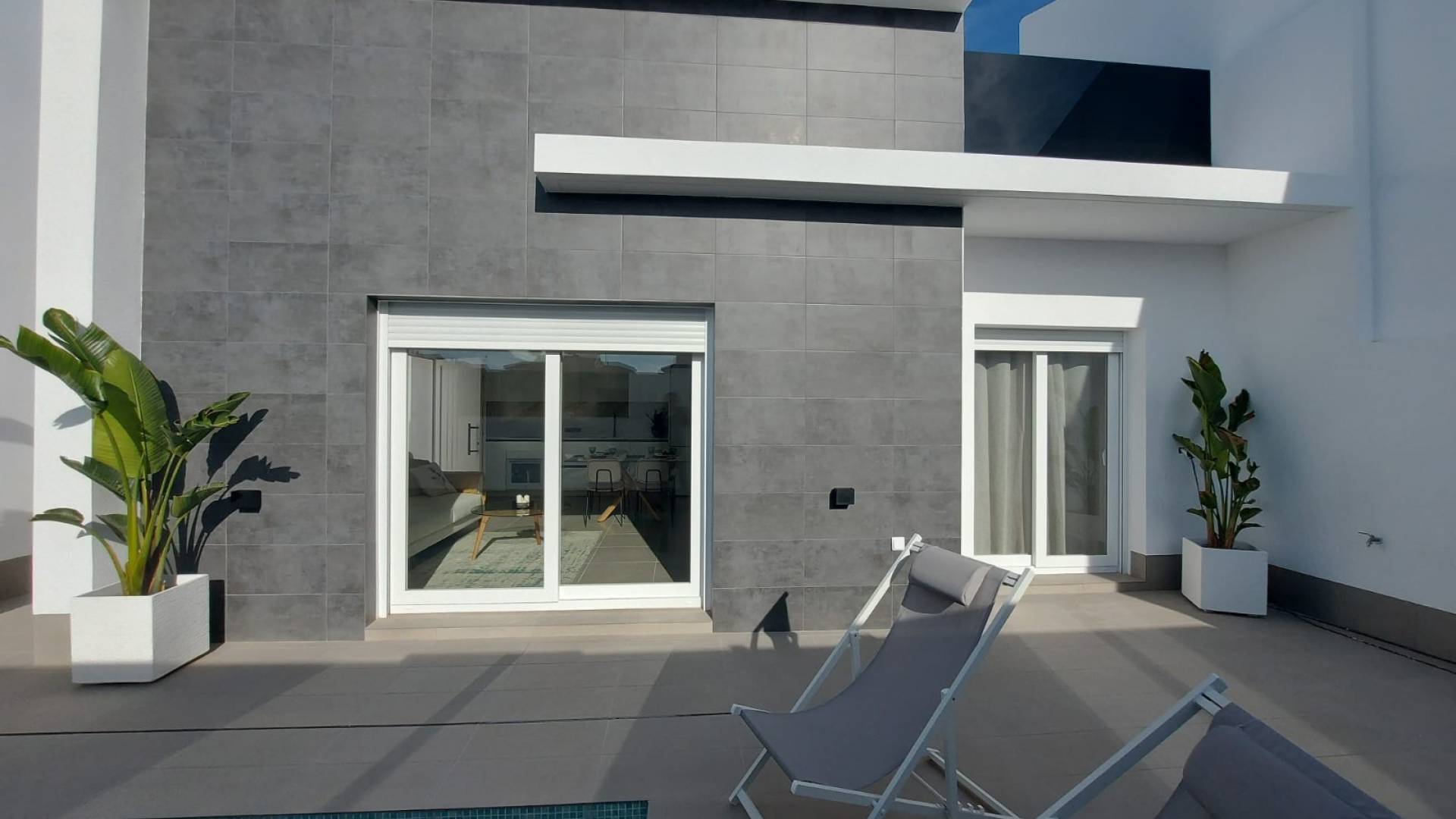 Nouvelle construction - Villa / Semi détaché - Roldan