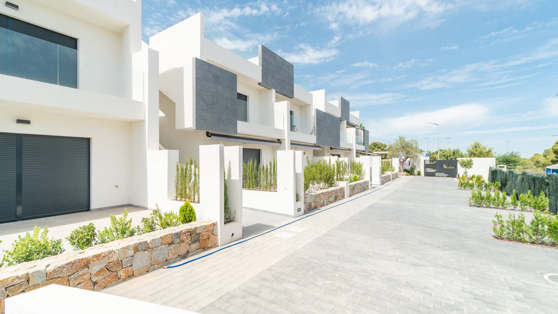 nowa inwestycja - Townhouse - Torrevieja
