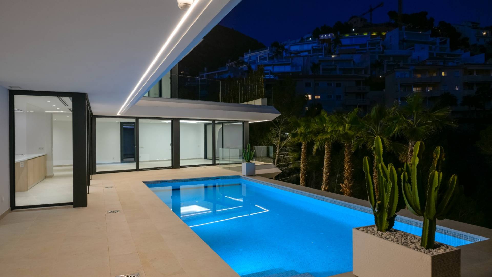 nowa inwestycja - Wolnostojąca willa - Altea