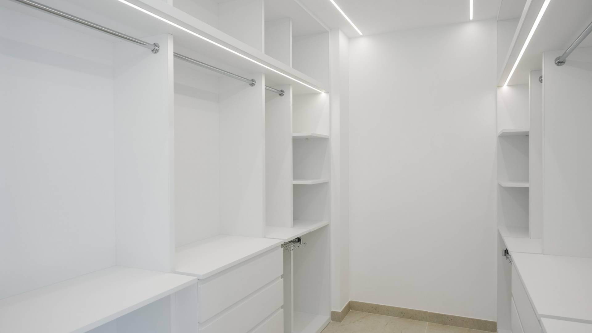 nowa inwestycja - Wolnostojąca willa - Altea