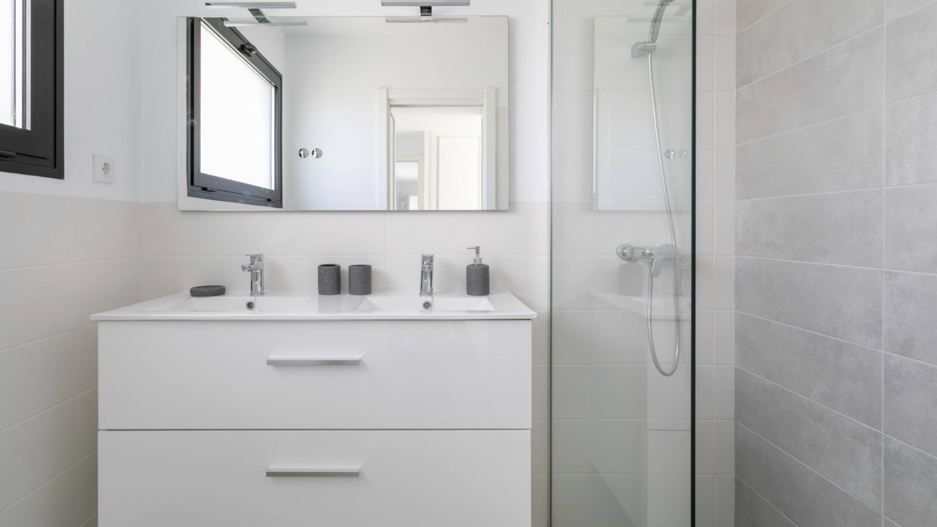 nowa inwestycja - Wolnostojąca willa - Calasparra