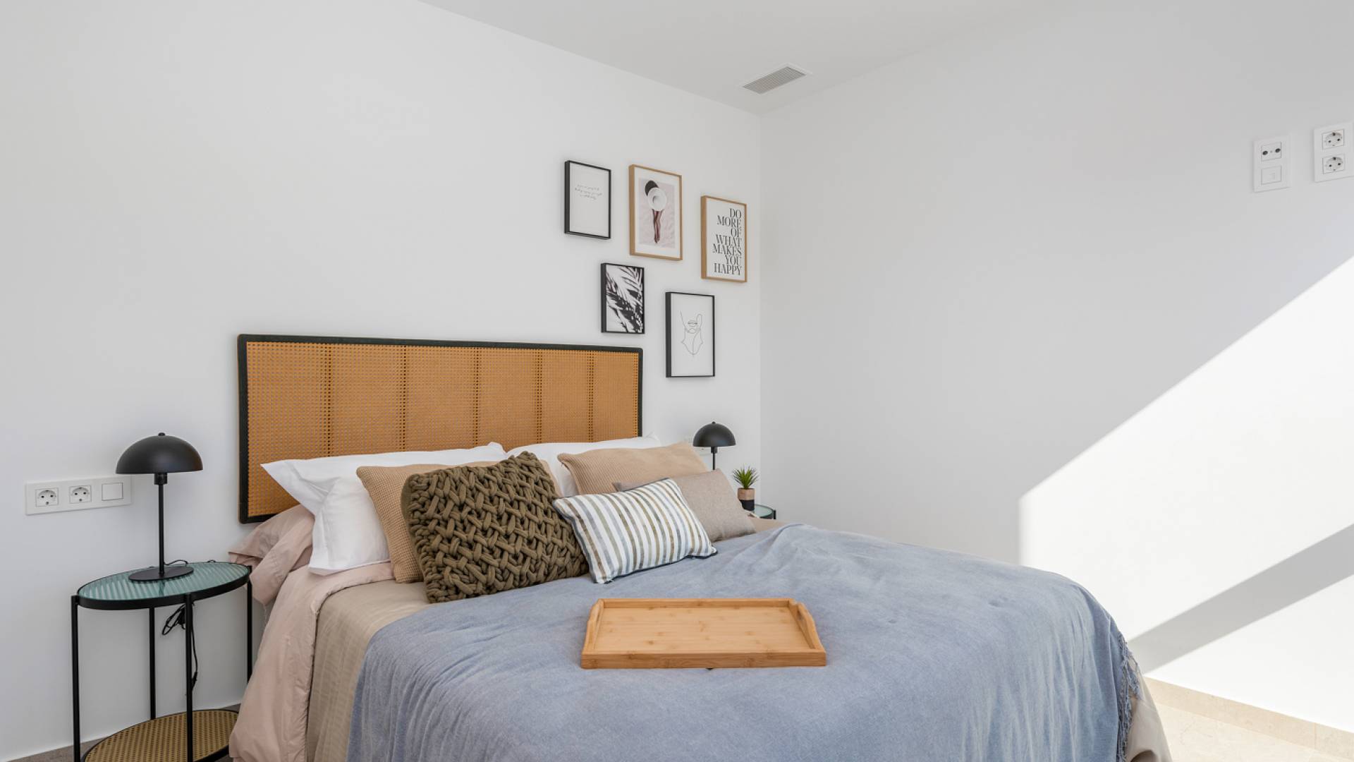 nowa inwestycja - Wolnostojąca willa - Los Alcazares