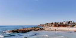 nowa inwestycja - Wolnostojąca willa - Orihuela Costa - La Zenia