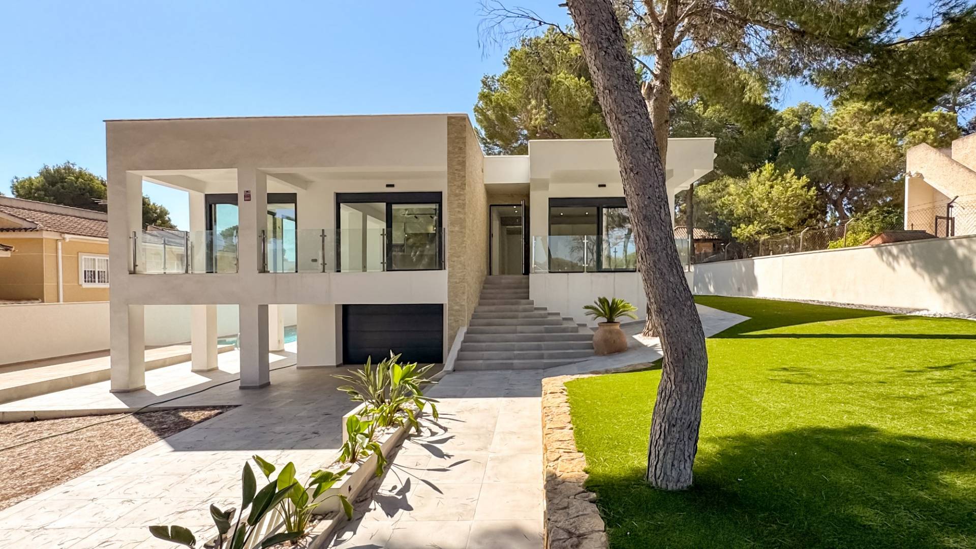 nowa inwestycja - Wolnostojąca willa - Torrevieja - Los altos