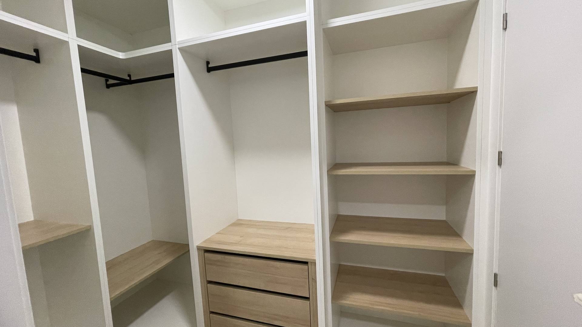 Nueva construcción  - Villa independiente - Heredades