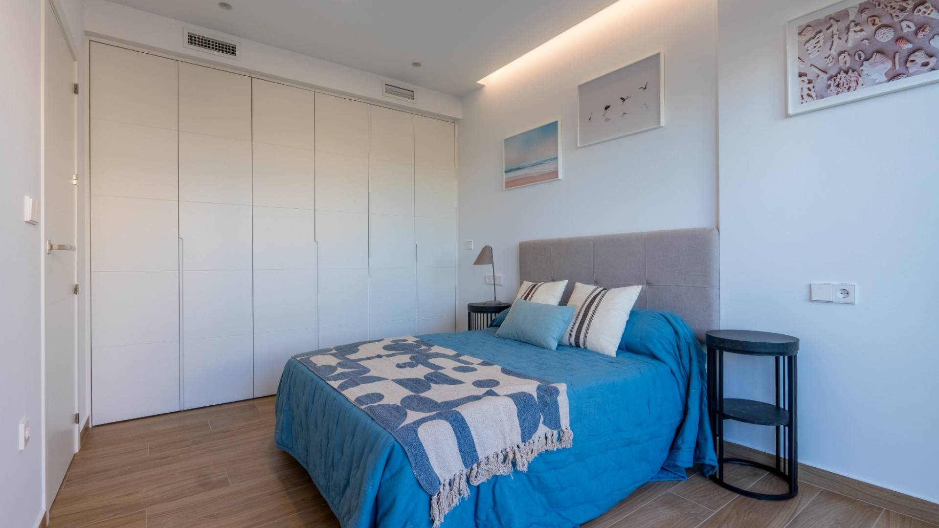 Nueva construcción  - Villa independiente - La Finca Golf