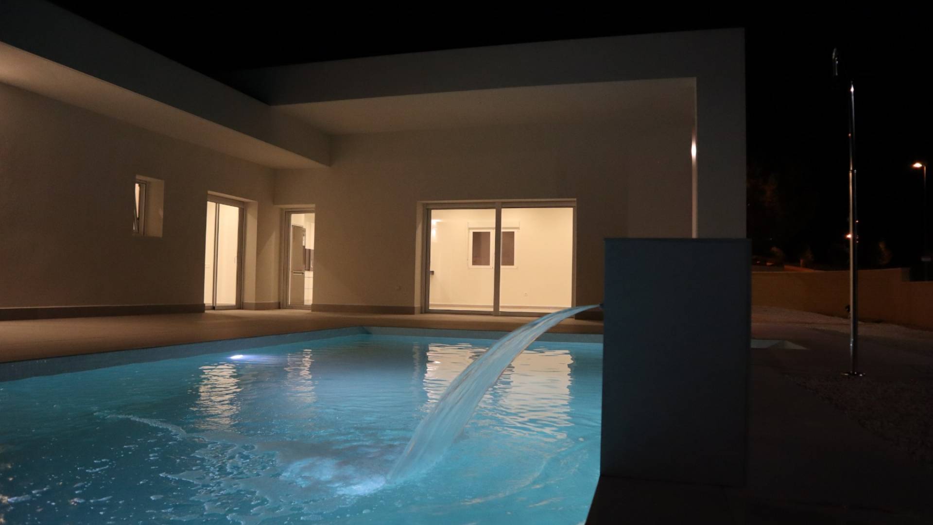 Nueva construcción  - Villa independiente - La Romana