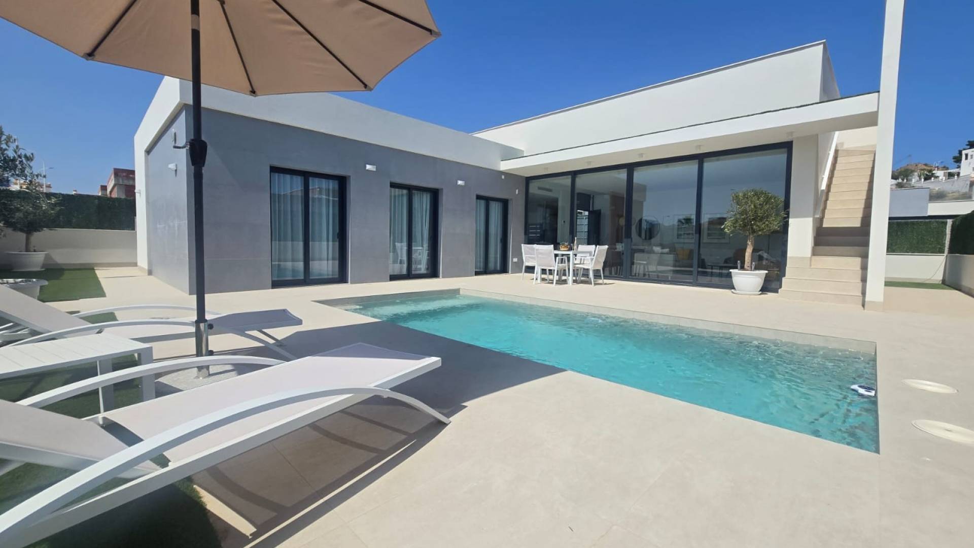 Nueva construcción  - Villa independiente - San Juan de los Terreros