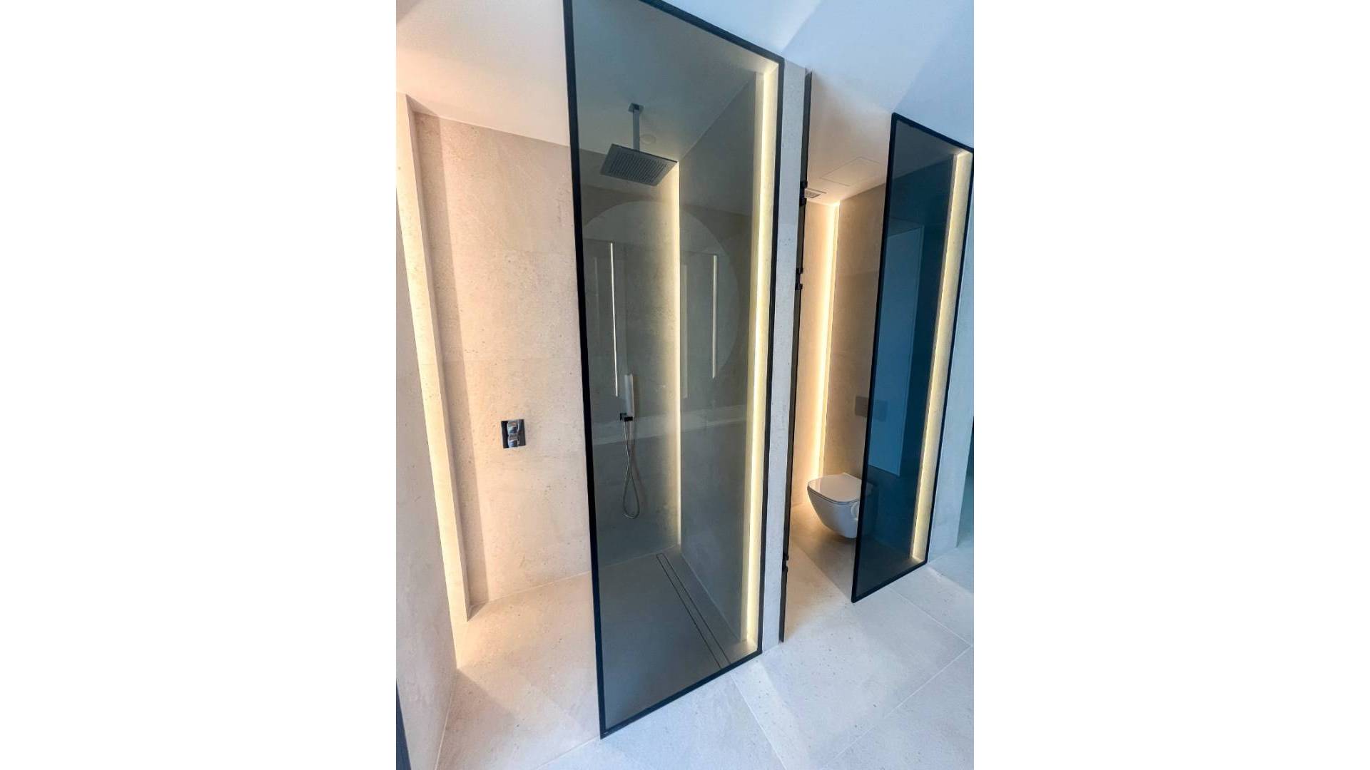 Nueva construcción  - Villa independiente - San Miguel de Salinas - Las colinas golf and country club