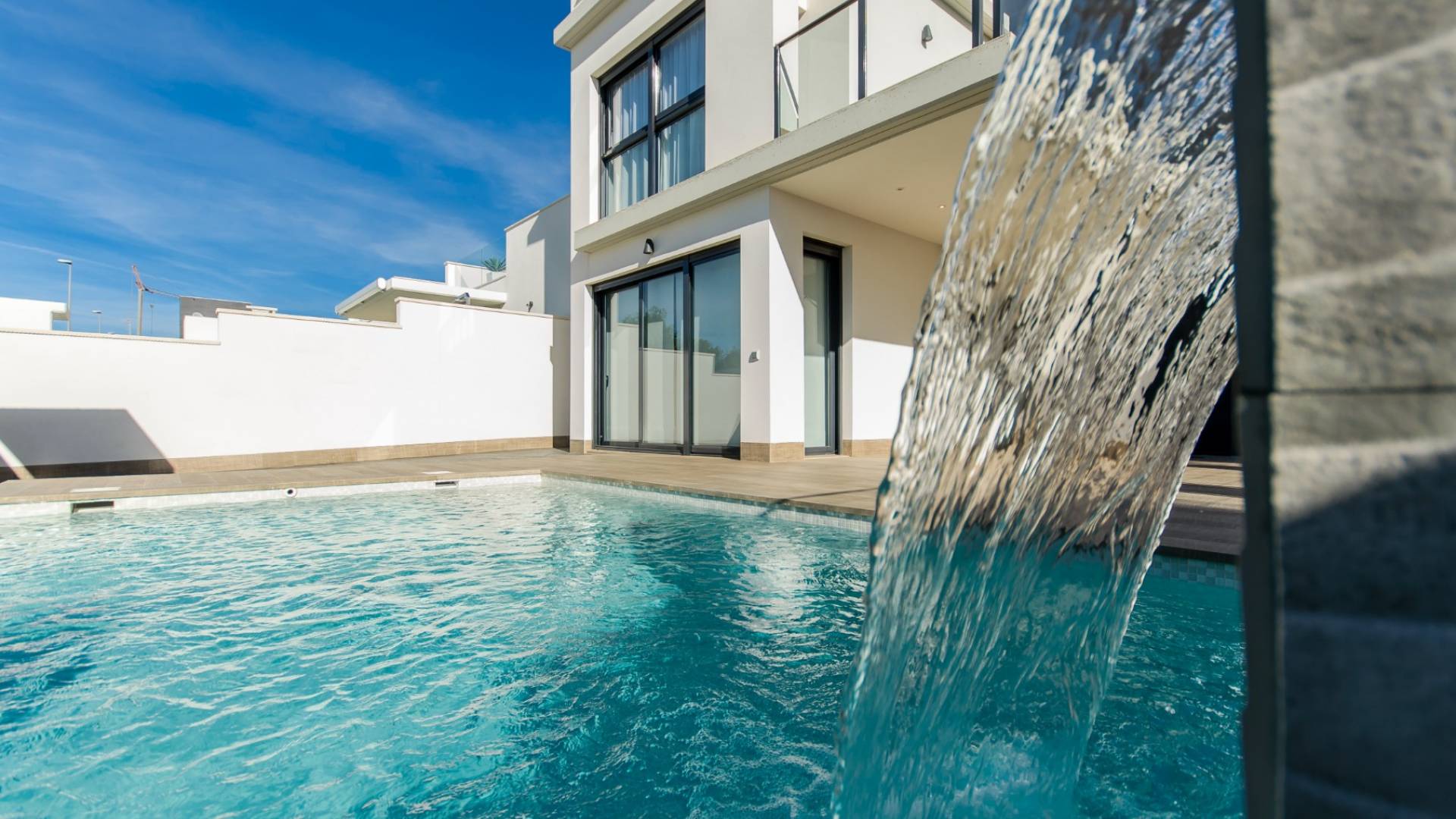 Nueva construcción  - Villa independiente - San Miguel de Salinas