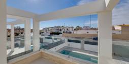 Nueva construcción  - Villa independiente - Torrevieja - Torrelamata - La Mata