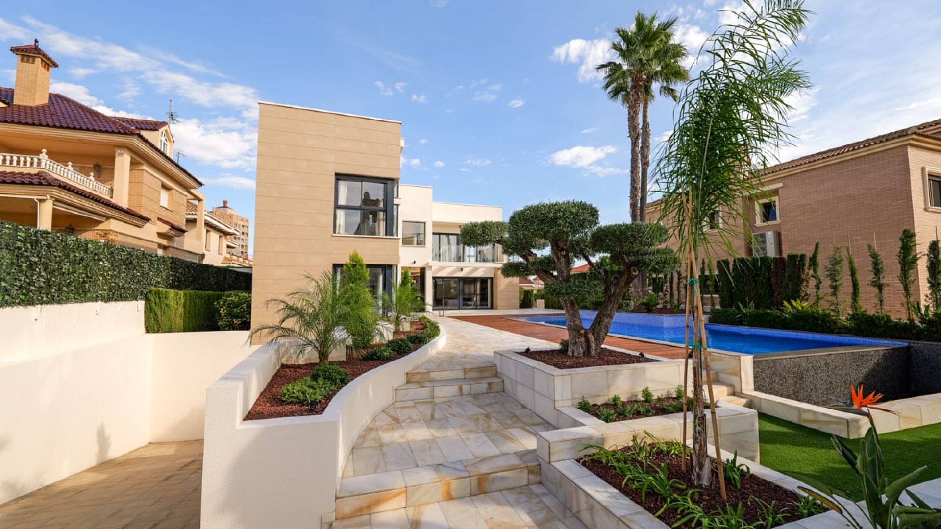 Nueva construcción  - Villa independiente - Torrevieja