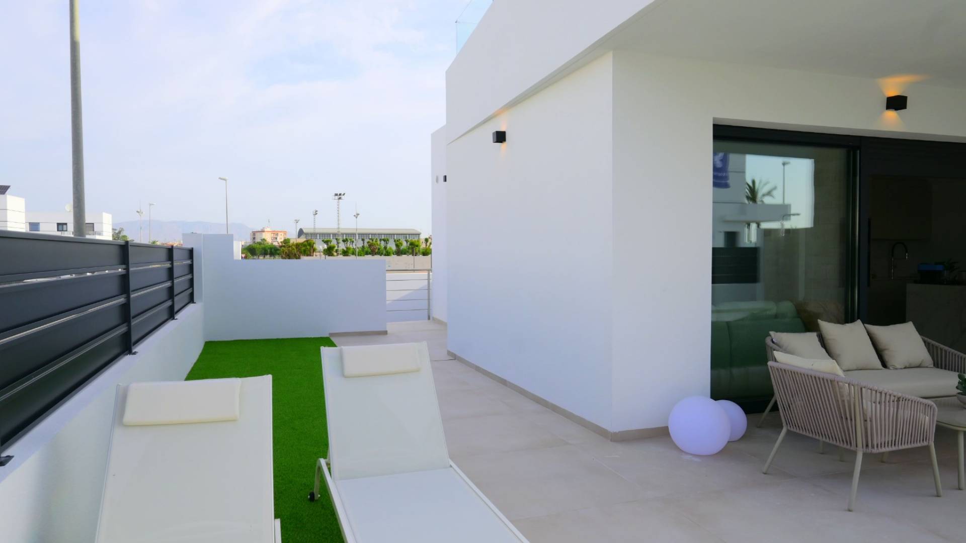 Nueva construcción  - Villa semi pareada - Dolores