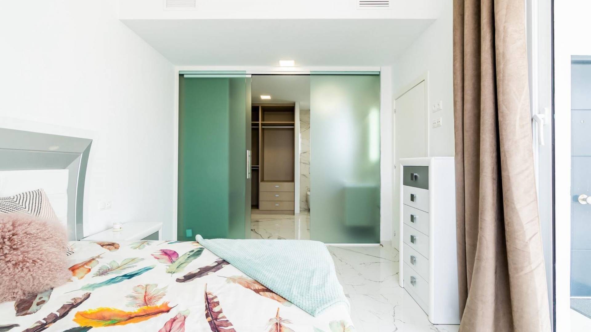 Nueva construcción  - Villa / Semi separado - Orihuela Costa - Villamartín