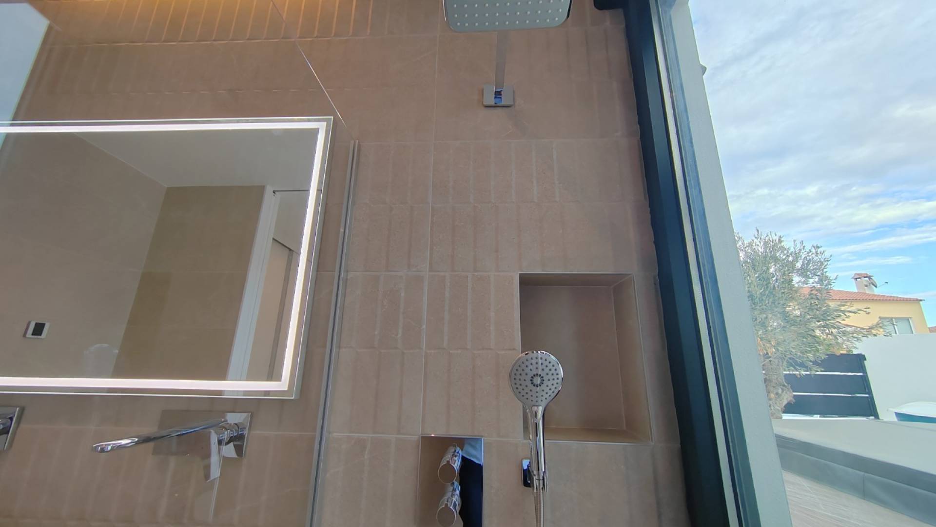 Nueva construcción  - Villa / Semi separado - San Juan Alicante - Playa de San Juan