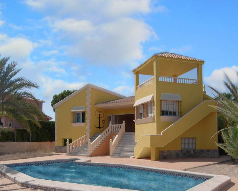 Onafhankelijke villa · Nieuw gebouw · La Manga del Mar Menor · 