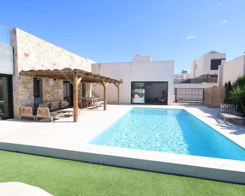 Onafhankelijke villa · Tweedehands · Algorfa · La Finca Golf