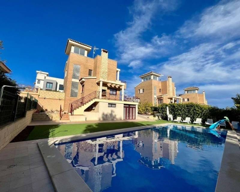 Onafhankelijke villa · Tweedehands · La Nucía · La Nucía