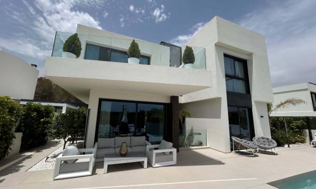 Onafhankelijke villa - Tweedehands - La Nucía - La Nucía