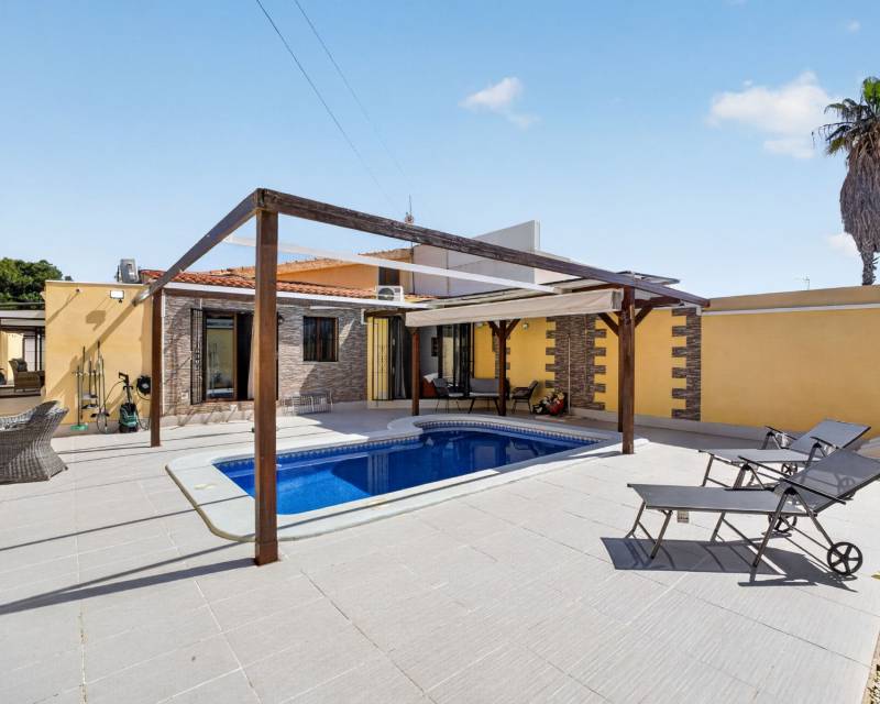 Onafhankelijke villa · Tweedehands · Torrevieja · Aguas Nuevas