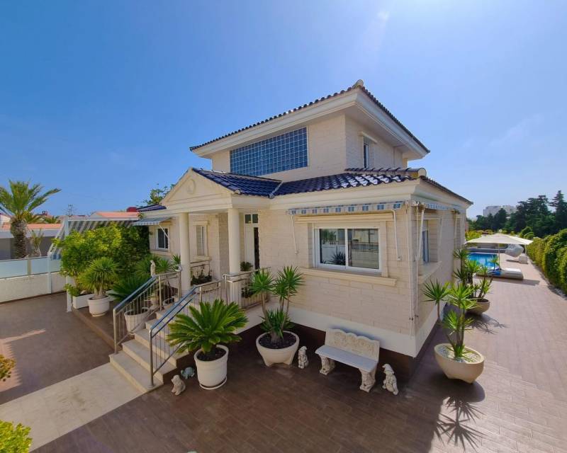 Onafhankelijke villa · Tweedehands · Torrevieja · La Mata