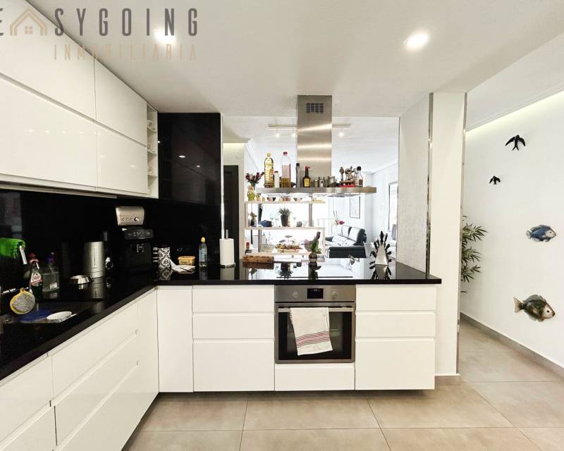 Penthouse · Gebraucht · Torrevieja · Playa de los Locos