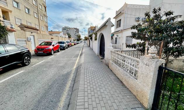 Plot - Gebraucht - Torrevieja - Nueva Torrevieja - Aguas Nuevas