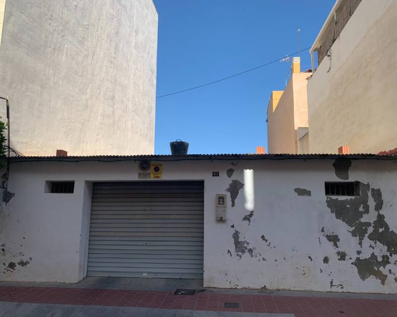 Plot · Second hand · Guardamar del Segura · Guardamar pueblo