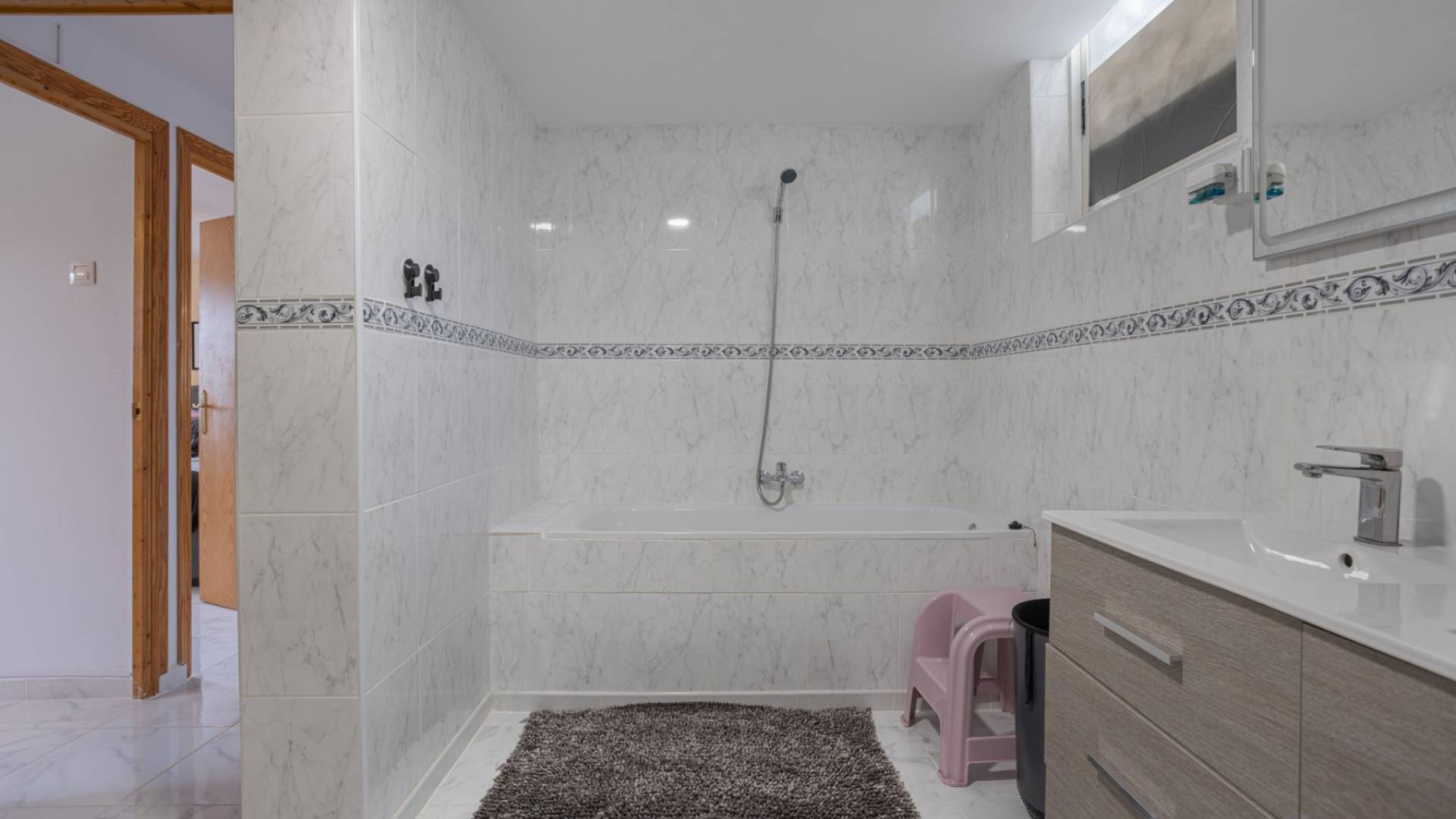 Second hand - 5. Finca / Country Property - Albatera