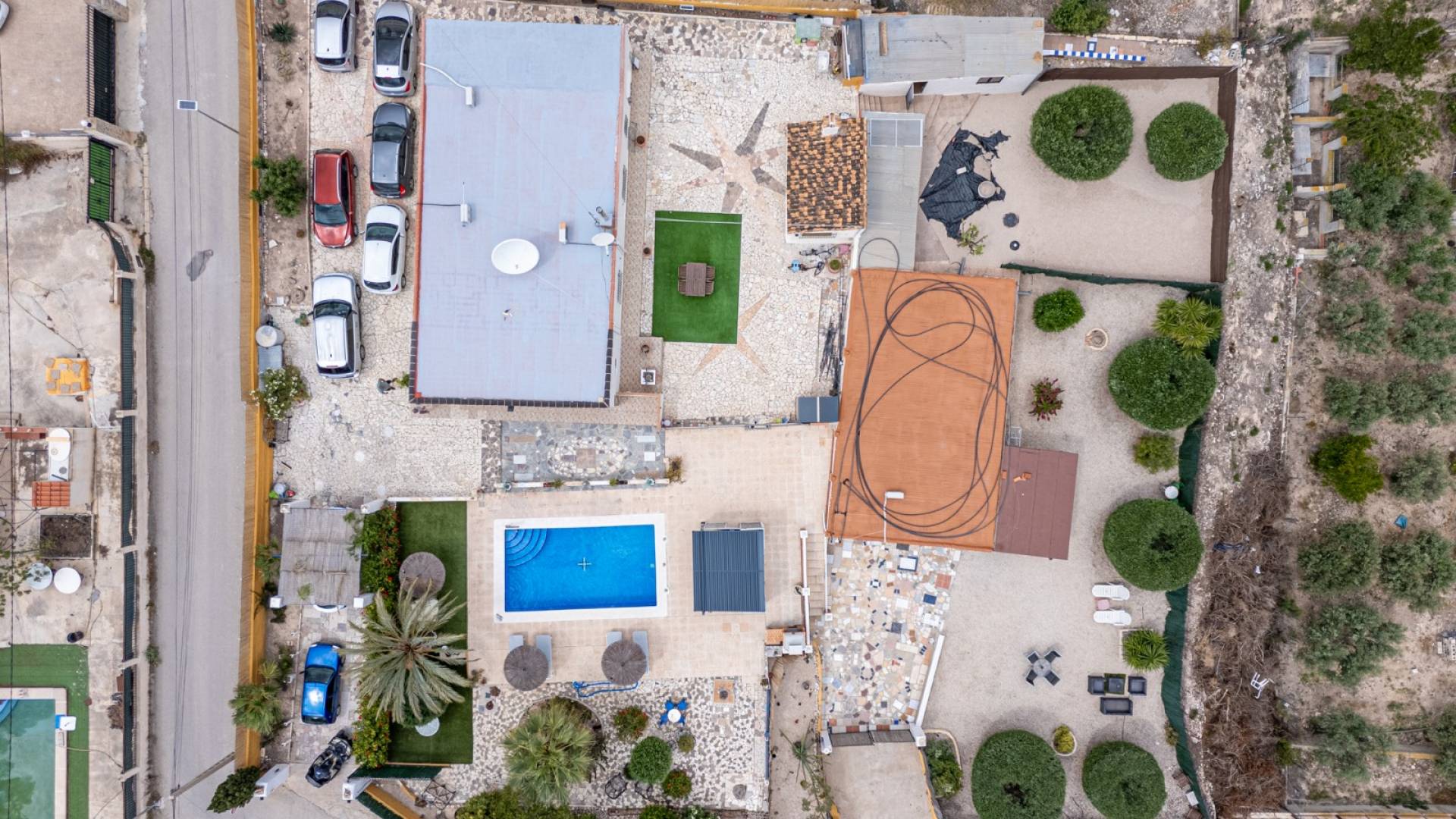 Second hand - 5. Finca / Country Property - Albatera