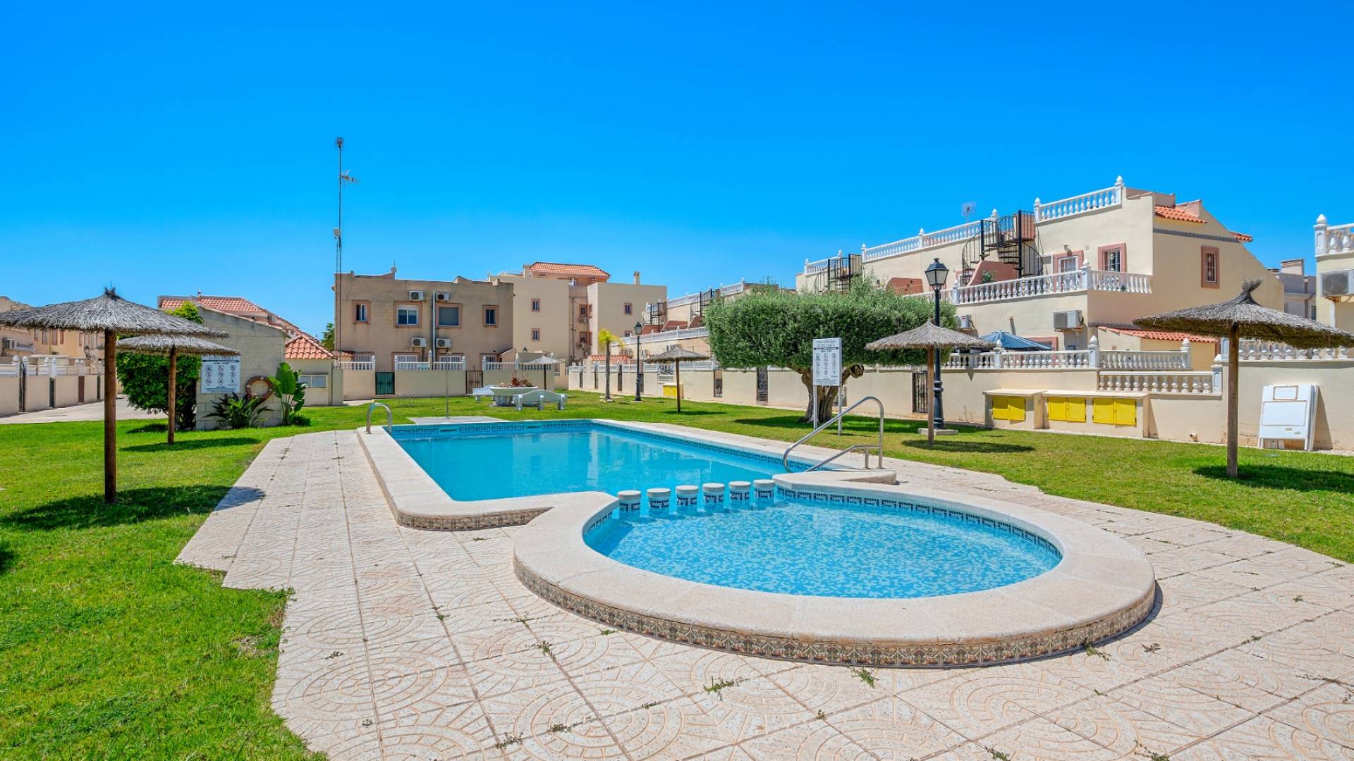 Second hand - Adosado - Orihuela Costa - La Zenia