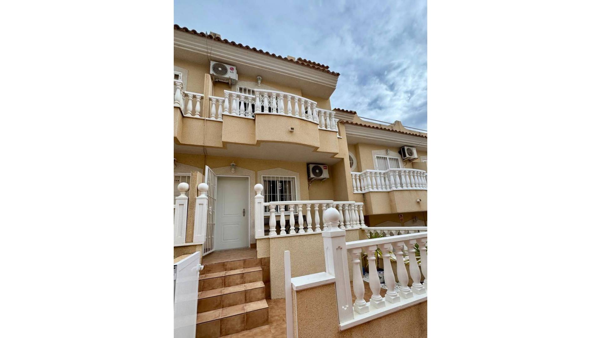 Second hand - Adosado - Orihuela Costa - Villamartín-Las Filipinas