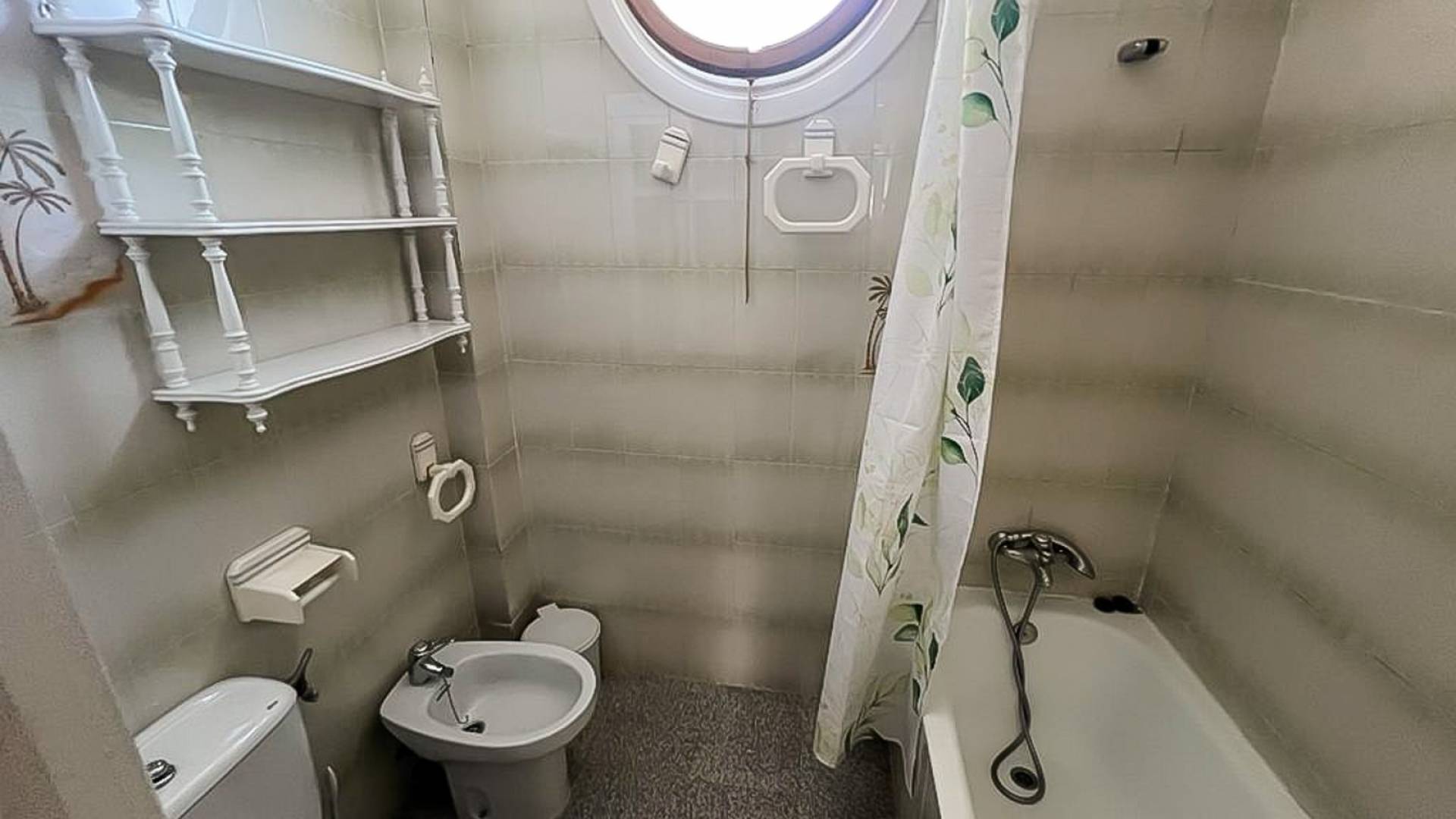 Second hand - Adosado - Santa Pola