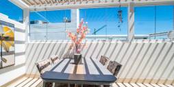 Second hand - Adosado - Torrevieja - Los balcones